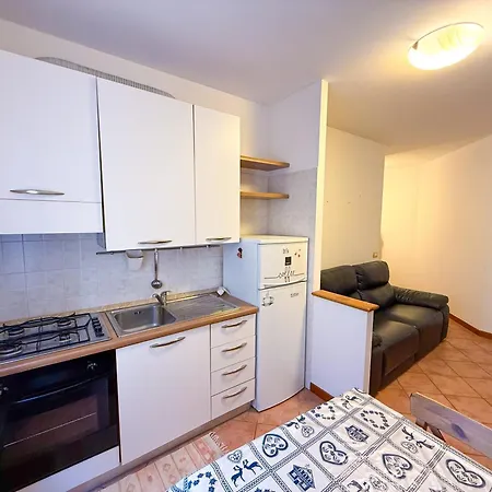 Free Park - Bilocale Con Terrazzo Appartement Genua